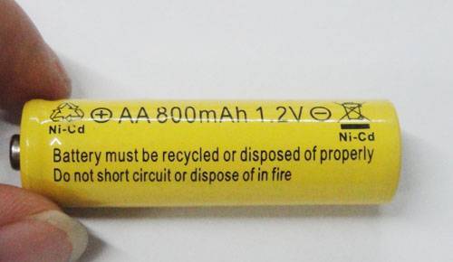 NI-Cd Rechargeable Batteries